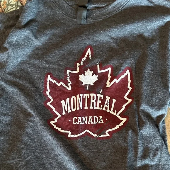 LAST CHANCE - GONE END OF MARCH Travel T-Shirt Bundle Size Small Assortment - Picture 6 of 7